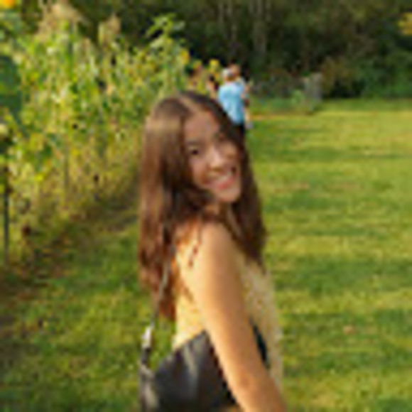 Meet your Posher, Helen - Picture 1 of 1